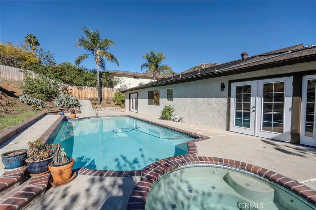 5670 Peacock, Riverside, California 92505 home-pic-32